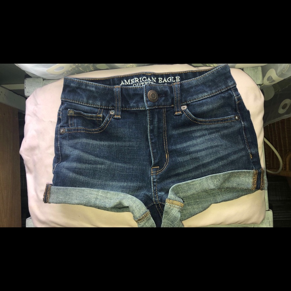 American Eagle Outfitters!